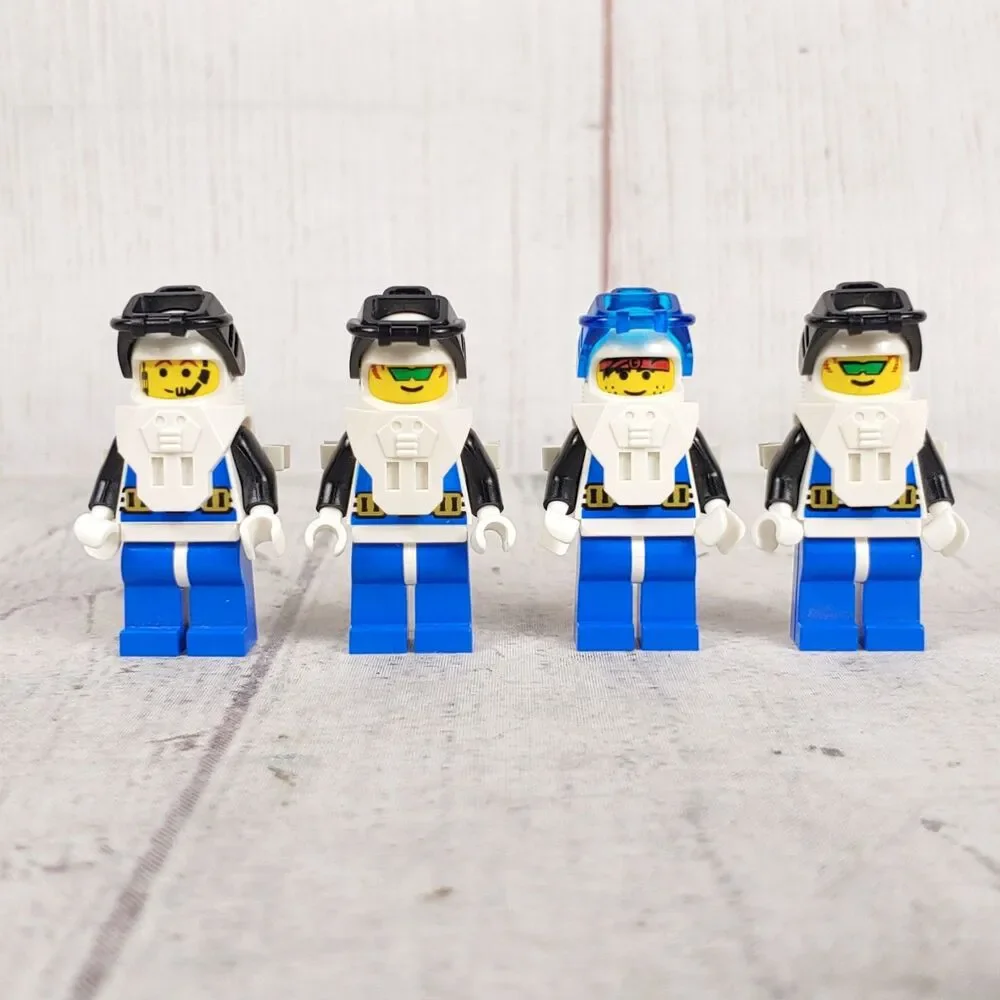 Lot 4 LEGO Aquazone Minifigures - Aquanaut 6175, 6195, 1822, 6125 Diver - Aqu001